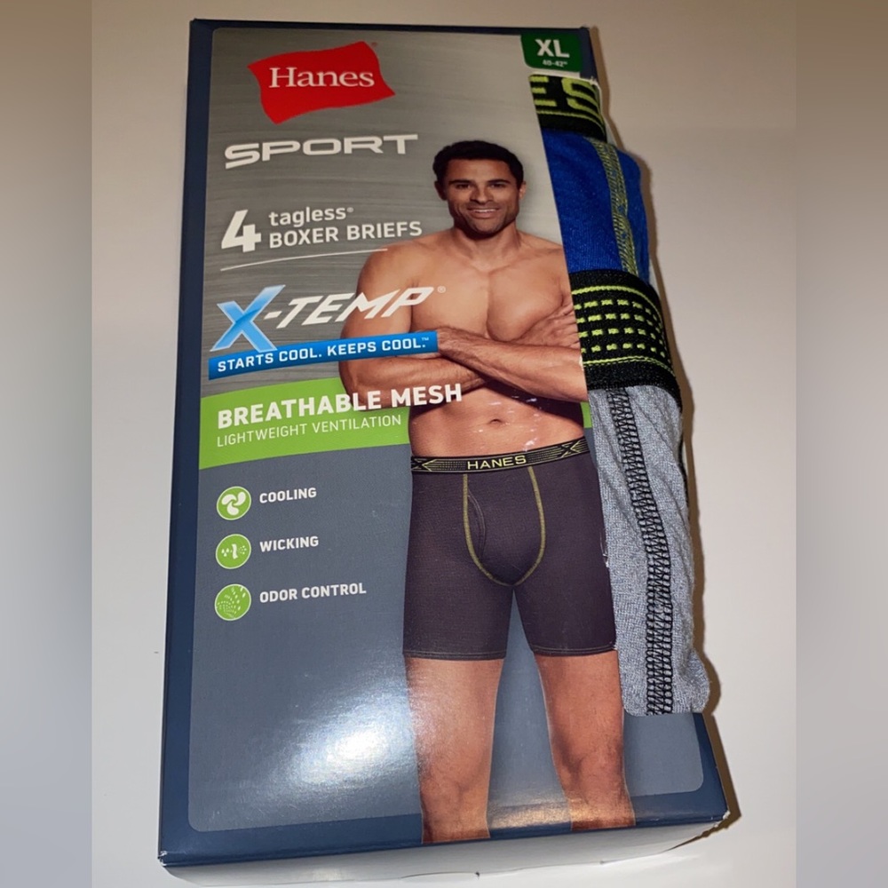 Hanes XL breathable Mesh Never worn Brand New